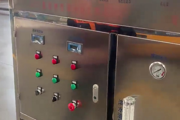 反滲透直飲水設(shè)備