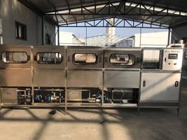 純凈水設(shè)備廠家,反滲透裝置制水原理以及反滲透膜的維護(hù)