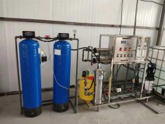 遼寧純凈水設備廠家?guī)懔私饧儍羲a設備